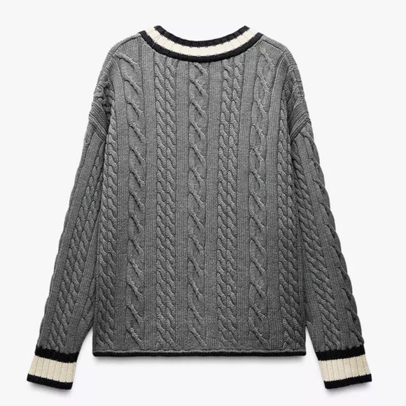 NWT ZARA CARDIGAN WITH PIPED SEAMS - Picture 2 of 7